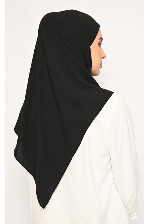 Karisa Segitiga Instan Black